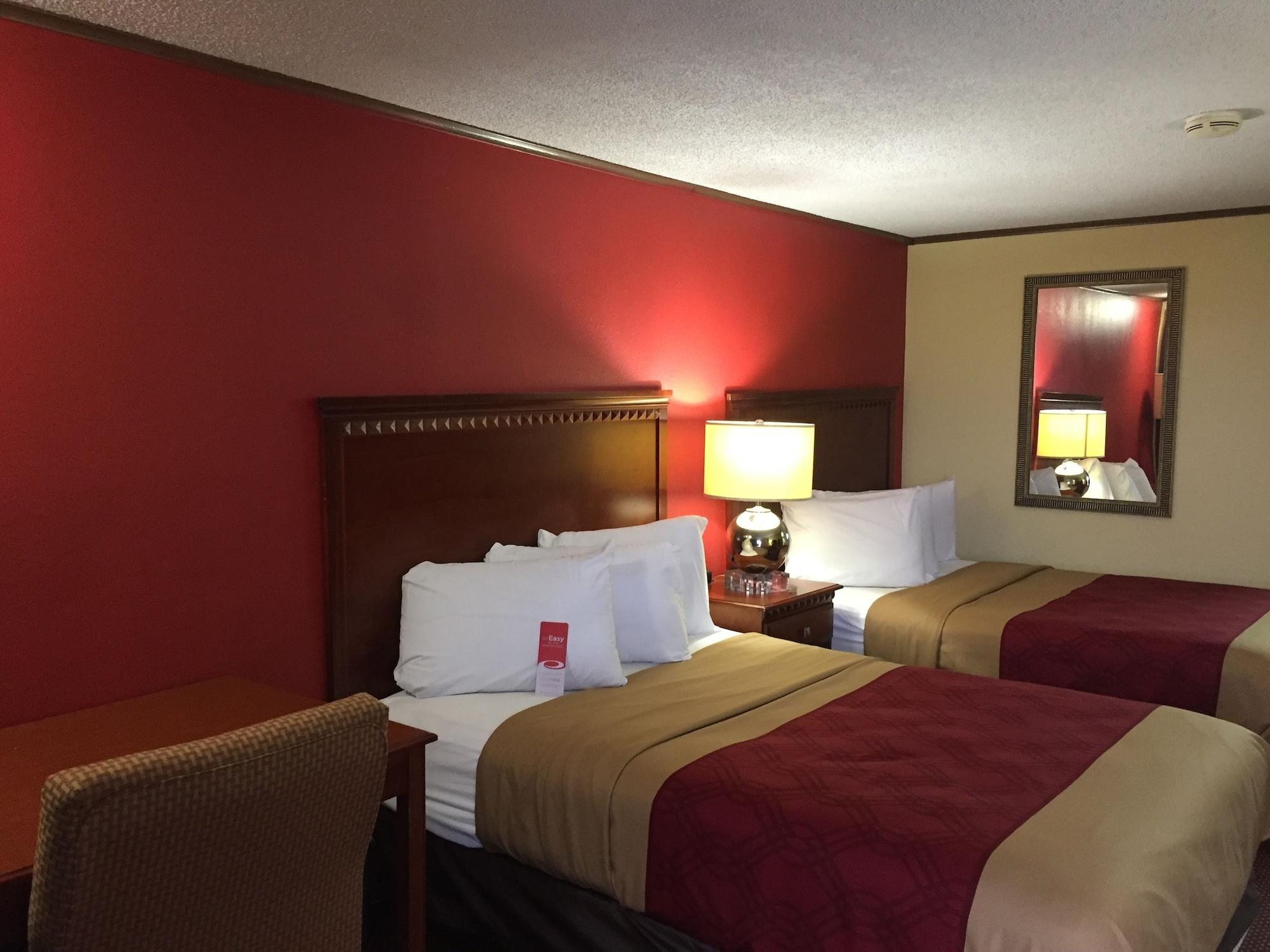 Econo Lodge Norwalk Buitenkant foto