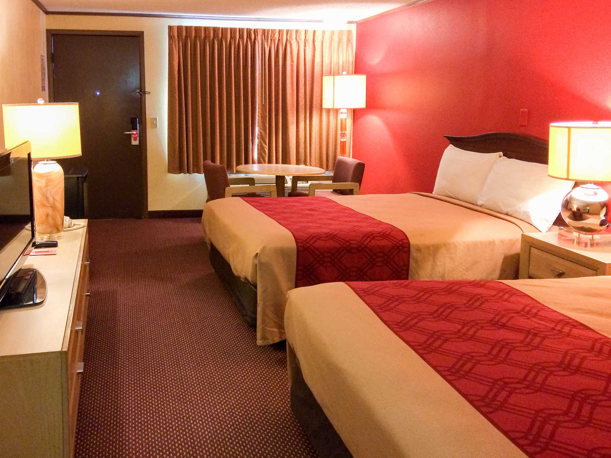 Econo Lodge Norwalk Kamer foto